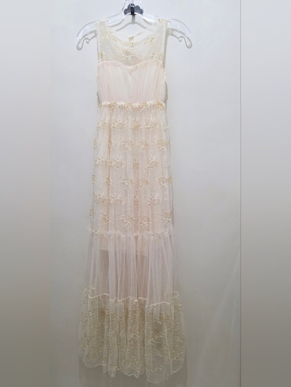 NWT Yiyanghome Gold Embroidered Lace Boho Tulle Tiered Maxi Dress SIZE S